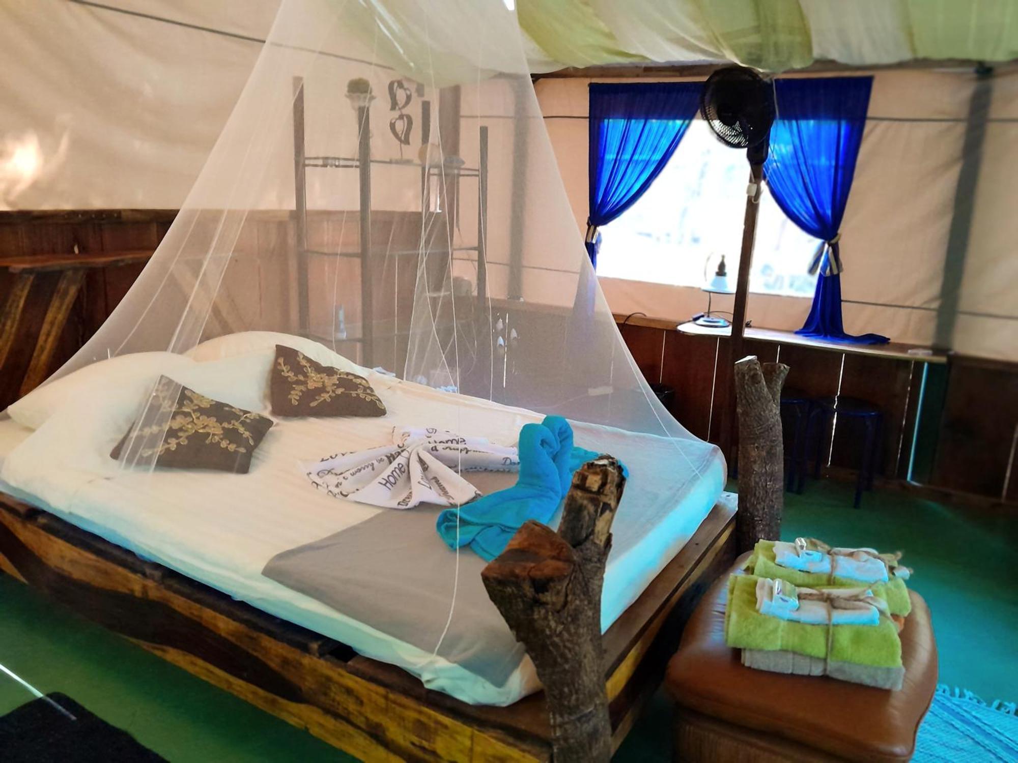 Fully Furnished Family Jungle Tent, Latino Glamping Paquera Luaran gambar